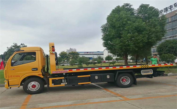 辽阳定远24小时拖车救援电话号码，定远道路救援公司怎么收费的